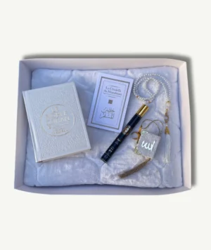 Coffret Noa - Collection Prestige Islamique - Tapis Blanc - Coran - la Citadelle du Musulman - Tasbih et Mini Coran - Parfum - Boutique Paradis Oriental.